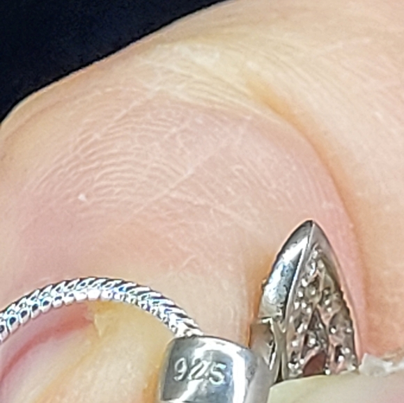 Silver Butterfly Necklace B - Picture 5 of 11